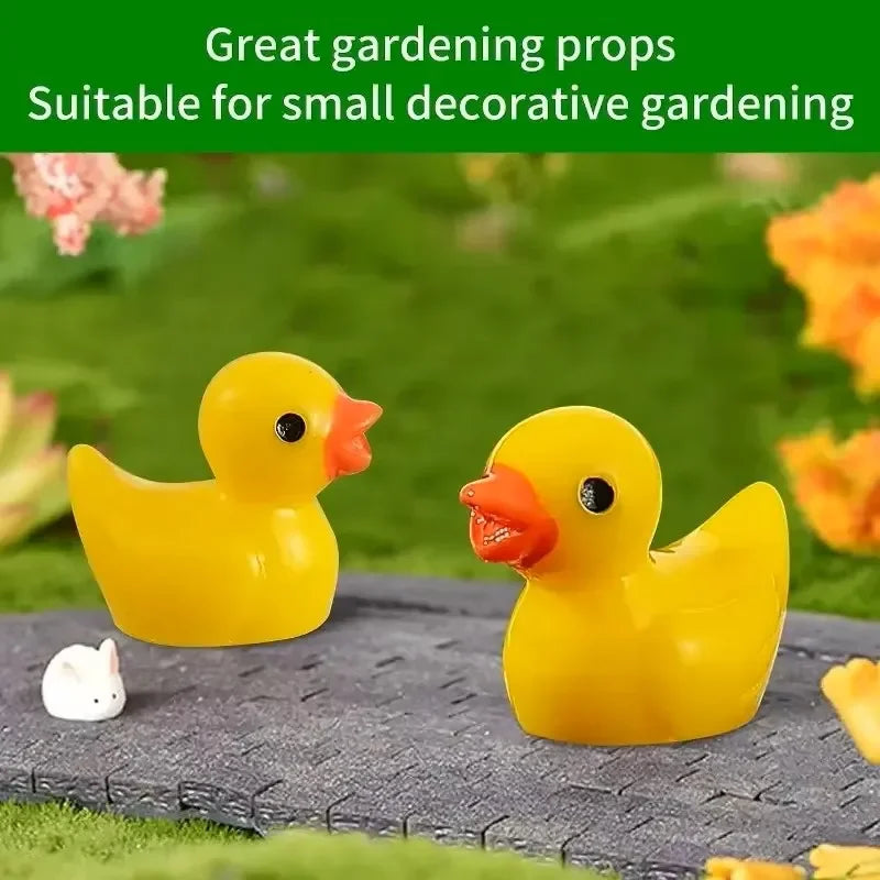 Mini Resin Ducks Bulk Tiny Ducks for Potted Miniature Decoration Garden Dollhouse Cake Decoration DIY Craft Charms Party Toys