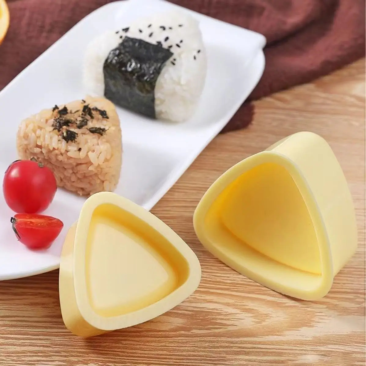 DIY baby rice ball mold, heart-shaped plum sushi mold, seaweed wrapped rice sushi tool