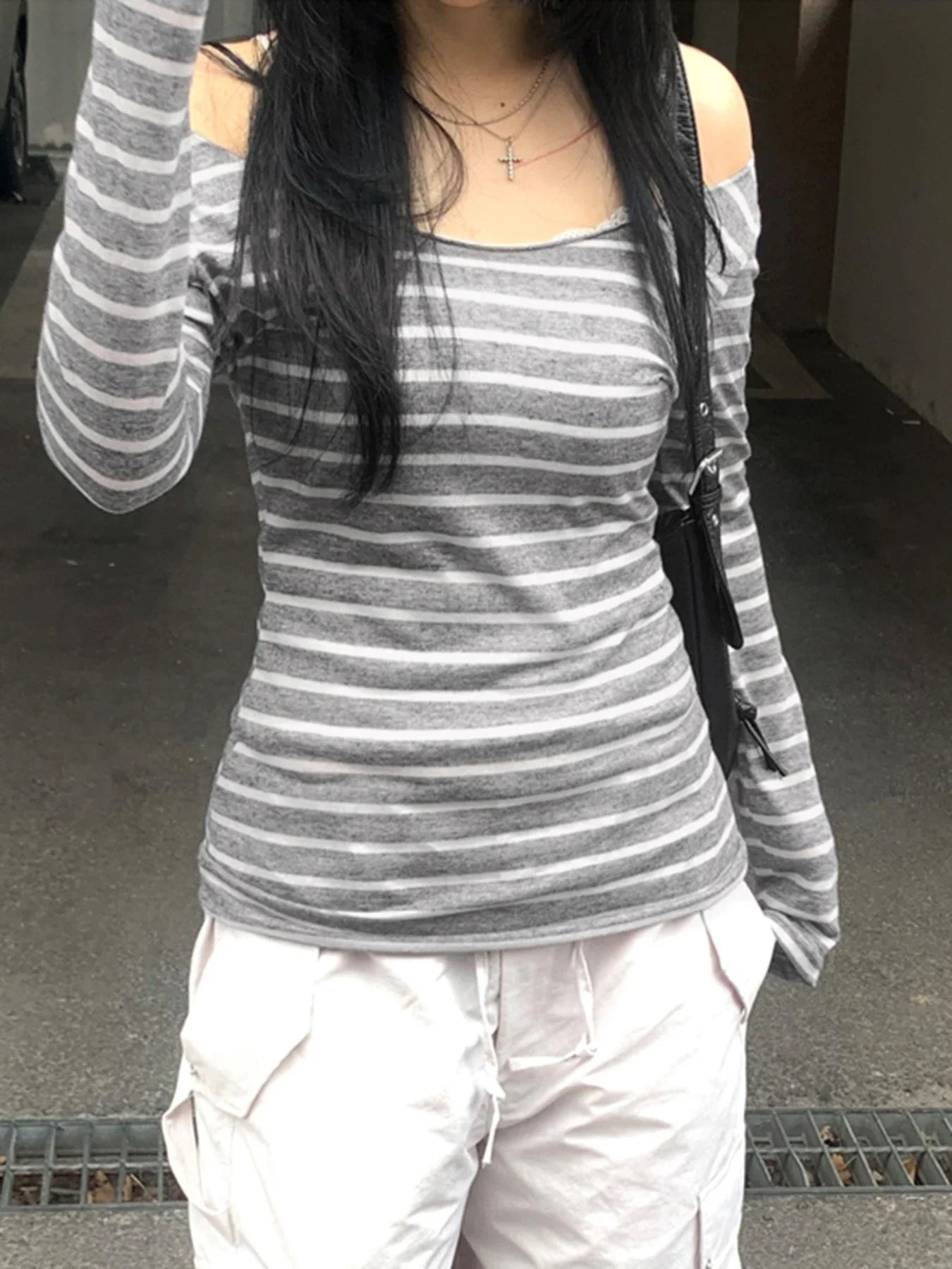 Veloura Japanese Basic Slim Long Sleeve Shirt Women