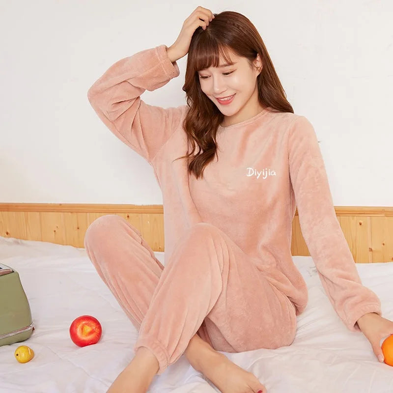 Women Warm Suit Coral Velvet Loungewear Loose Soft Fleece Thick Pajamas 2 Piece Set International Students Sleepwear Winter